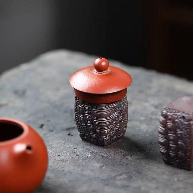 Yixing Purple Clay Tea Pet Play Tortoise Shell Cover Cover Bracket Can Raise Table Ornaments Tea Set SculptureRich Armor