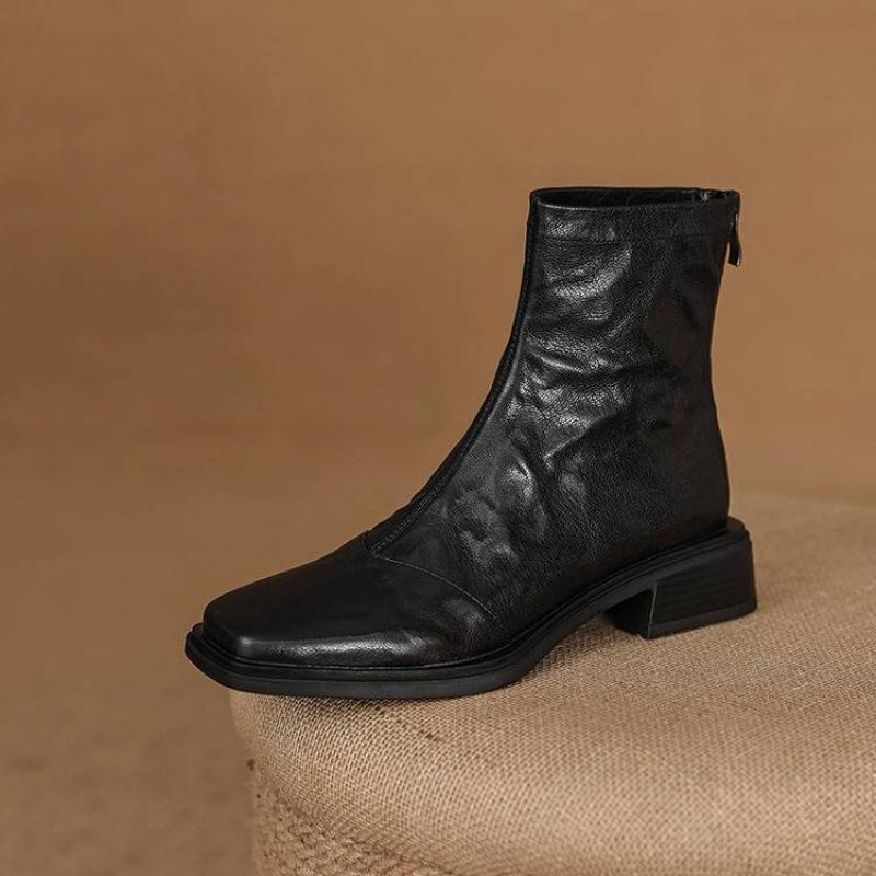 

New women s leather Martin boots solid color rear zipper medium heel large size women s boots sheepskin pointed versatile medium boots women 34