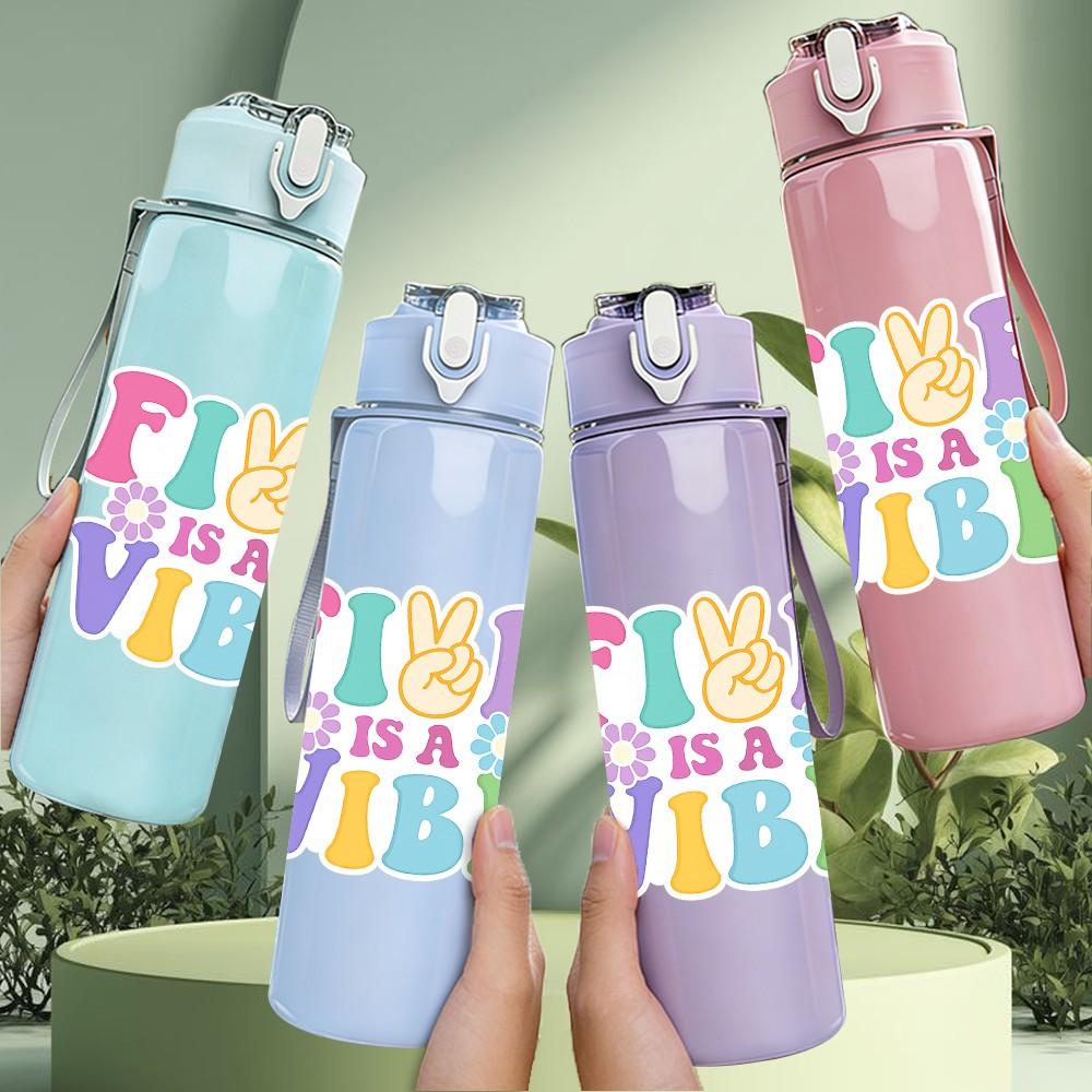 1PC Fix Your Vibe Text Slogan Print 750ml Color Plastic Sports Water Bottle Leakproof Flip Straw Lid Suitable for Sports Office Home Use