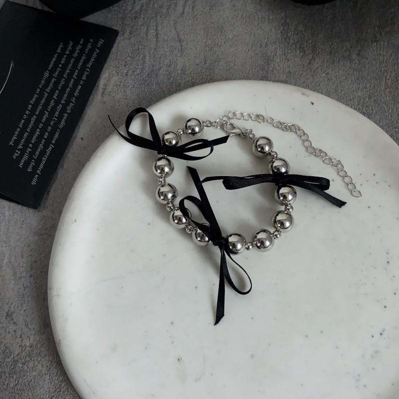 Niche light luxury pearl necklace earrings ins sweet cool style black ribbon bow pearl collarbone chain bracelet