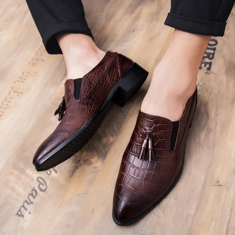 Men's shoes spring breathable fringed leather shoes men's British style business small leather shoes trend one pedal casual shoes