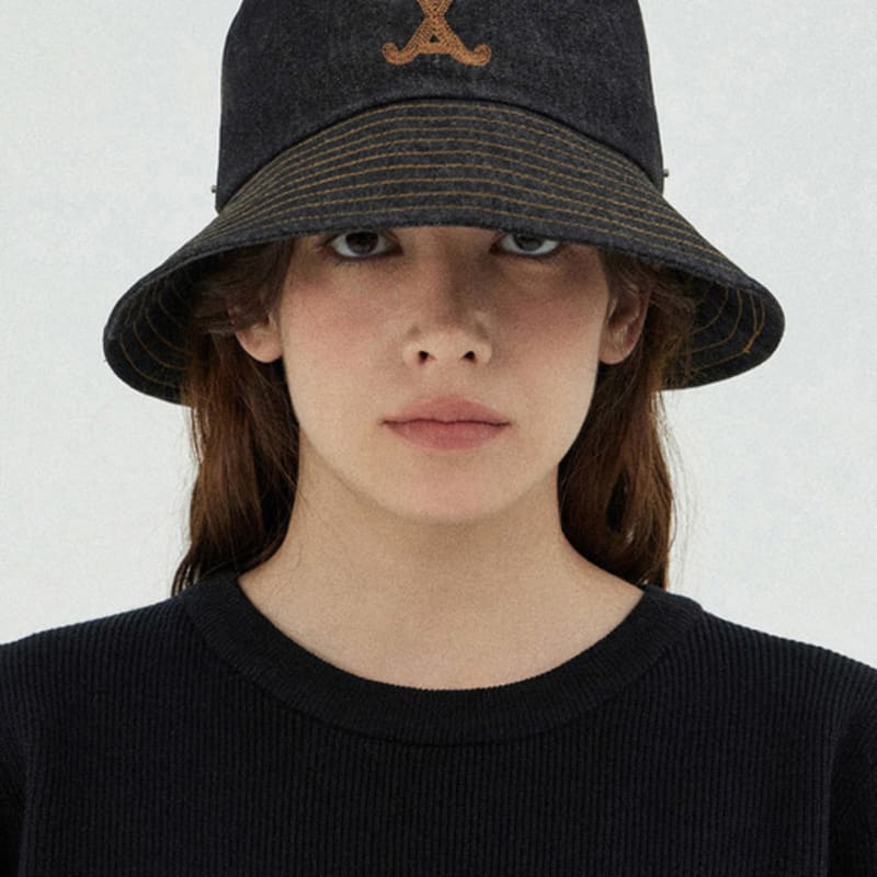 

VARZAR VA Панама с изогнутыми деталями стежков денима Черный FREE