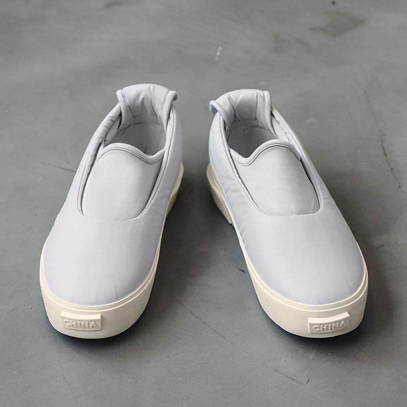 

Новые мужские парусиновые лоферы, мужская повседневная обувь, дышащая и удобная мужская спортивная обувь, кожаные туфли на плоской подошве для занятий спортом на открытом воздухе 44 серый