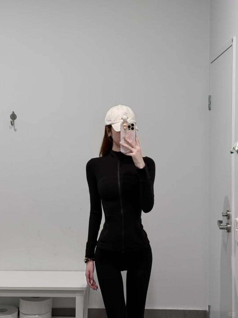 Lulu SLEEK CITY Women's Slim Fit Zipper Cardigan Fitness Jacket with Long Sleeves, Plus Velvet for Yoga.