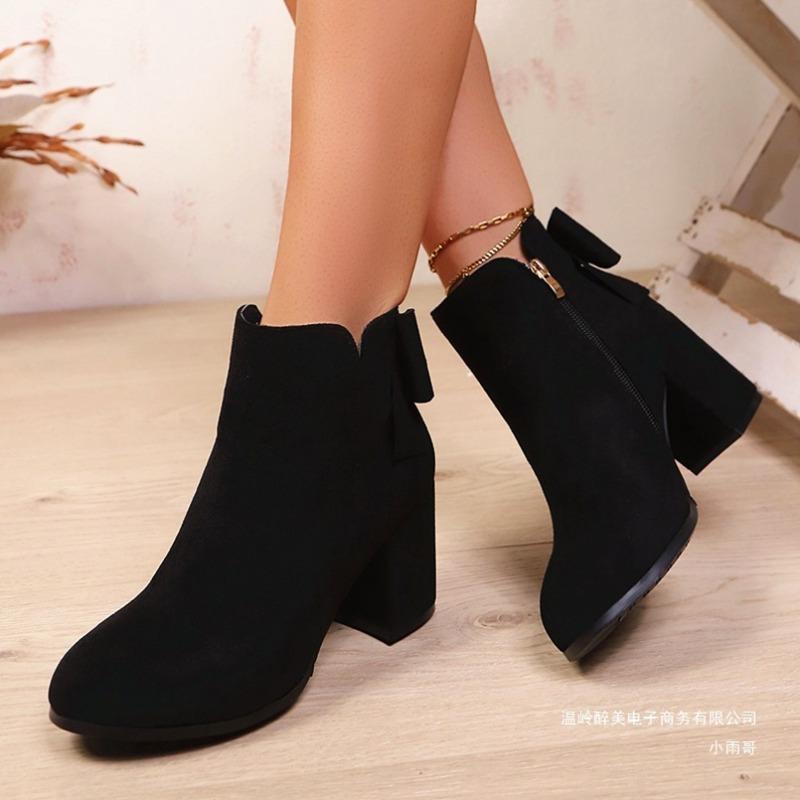 Autumn foreign trade new thick heel side zipper short Martin boots women's large size round head suede medium heel short boots