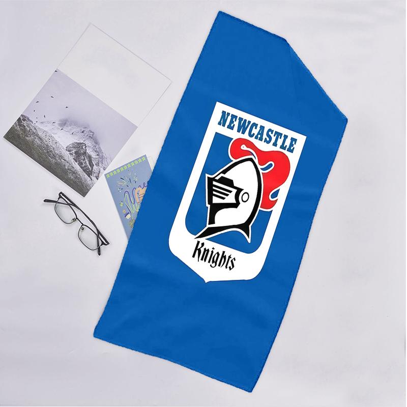 Knights Fashion Beach Towel: Ideal for Summer Adventures Soft, absorbent and quick drying suitable for swimming and bathing