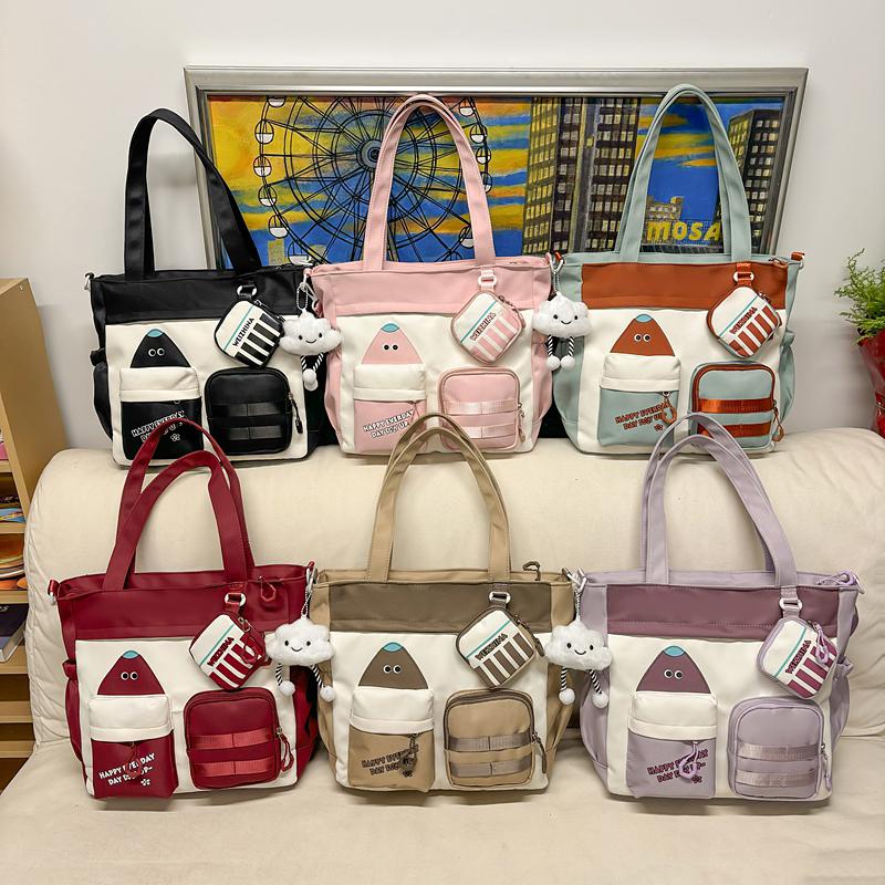 Kontrastfarbene Umhängetasche mit großer Kapazität, Mädchen-Schulter-Tragetasche, Studentische Unterrichtstasche mit Münzfach