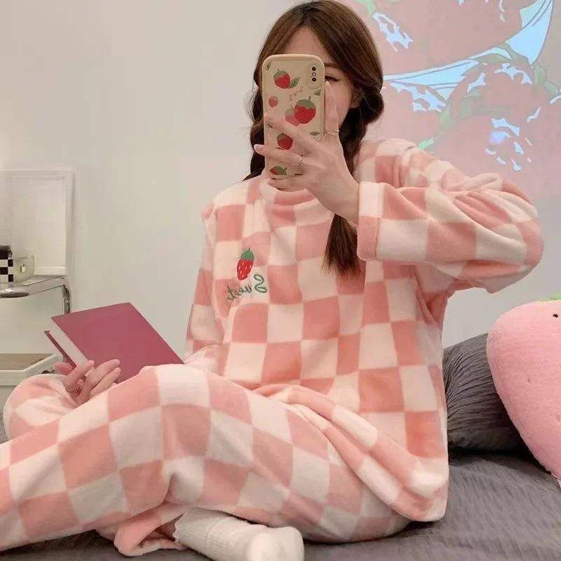Warm Sleepwear for Winterthickened Plus Size Coral Velvet Pajamas Women Warm Long Sleeve Solid Color Plaid Trousers Home Suit