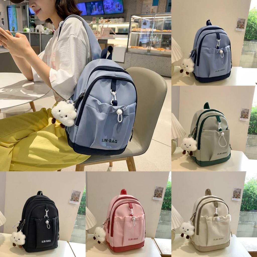 High-quality Polyester Backpack Trendy And Spacious For Books And Essentials