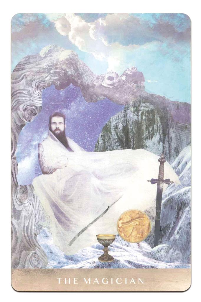 Nichiyu Tarot Waite Fortune Telling Includes Japanese Commentary Cards, 78-Card Set, Edition, [Authentic] [MOONCHILD TAROT] "Pocket Manual"