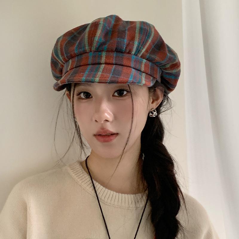 Red Plaid Painter Hat Female Fashionable Beret Showing Face Small Peaked Hat Big Head Circumference Cloud Hat Versatile Octagonal Hat