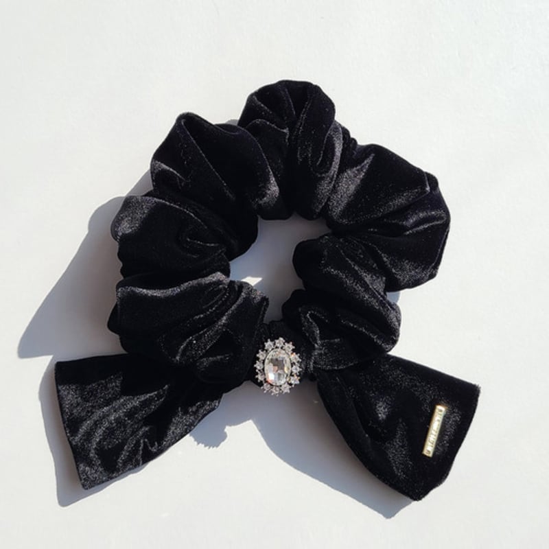 jewelCOUNTY Crystal Velvet Scrunch