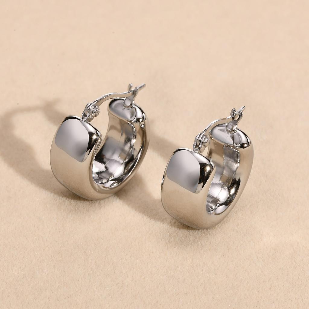 Women Dainty Hoop Huggie Earrings, Anti Allergy Stainless Steel Stud Earrings, Chic Birthday Party Fashion Jewelry To Mom Girls