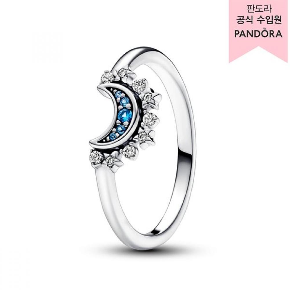 

Pandora Celestial Blue Sparkling Moon Ring 192675c01 56