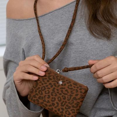 Suede Card Holder Necklace WN8260 Leopard