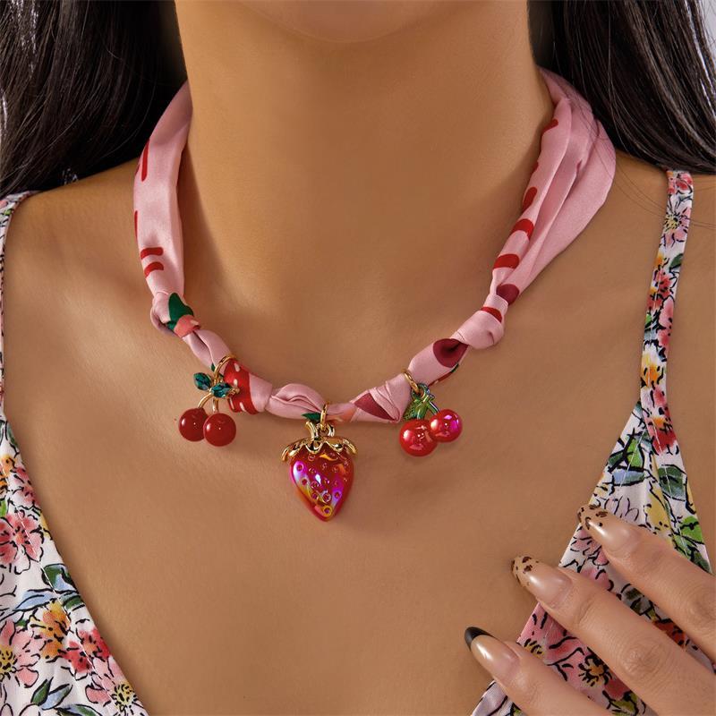 Bohemian Style Satin Bandana Scarf Necklace Vintage Flower Heart Bow Cherry Charm Scarf Pendant Fashion Women Jewelry Accessory