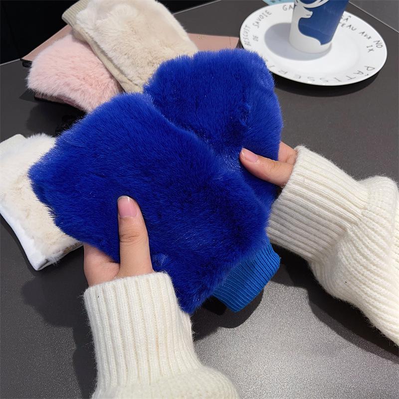 Leopard Print Plush Half-Finger Suede Gloves - Warm, Cute Winter Style for Students