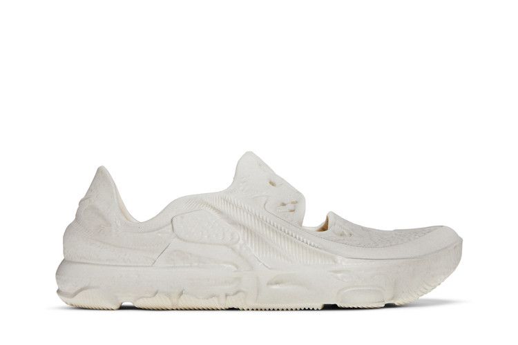 Nike ISPA Universal Natural Black