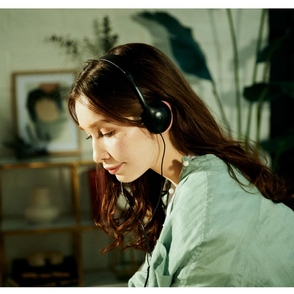 Genuine CASIO Headphones for Electronic Black Keyboards/Digital Pianos, CP-16,