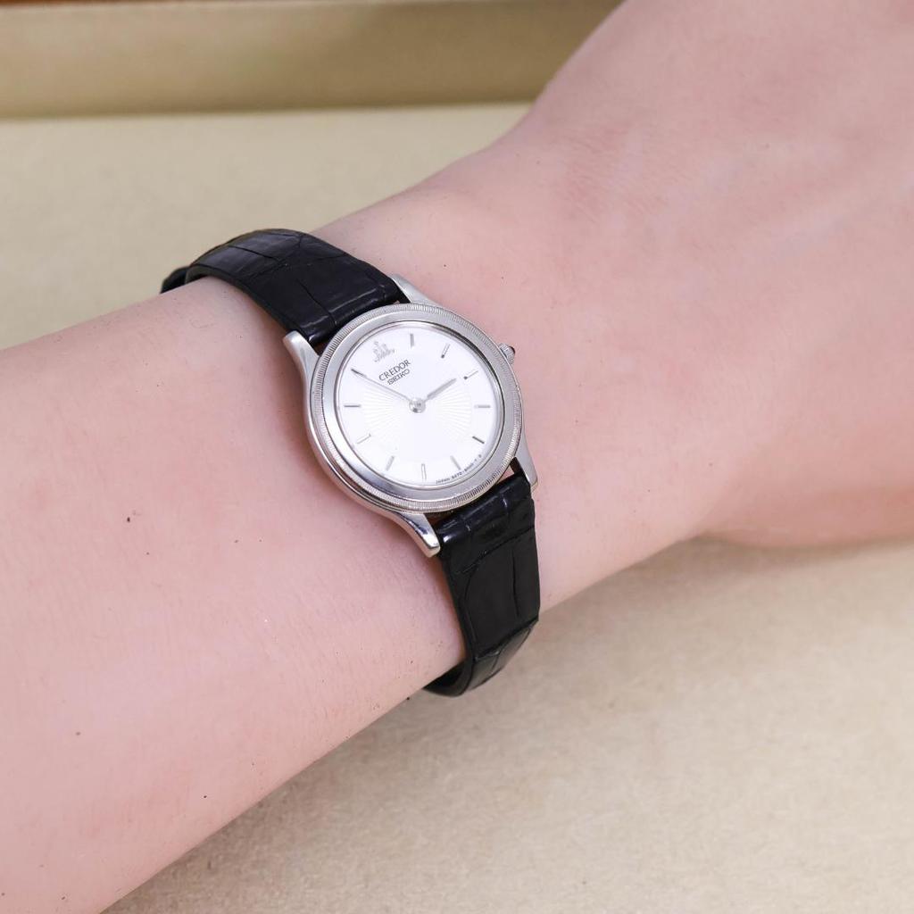 [USED] Working SEIKO CREDOR 18KT Women's Leather Watch 2403
