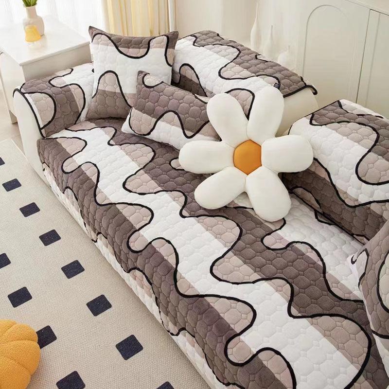 Winter Milk Plush Sofa Cushion Wholesale Anti Slip Plush Cushion Nordic Ins Style Thickened Sofa Cover Sofa Couch  Cubre Sofa