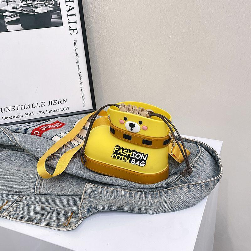 Детские резиновые сапоги Сумка через плечо Досуг для родителей и детей Наплечная сумка 2025 Новая Милая и универсальная маленькая силиконовая сумка 1739₽