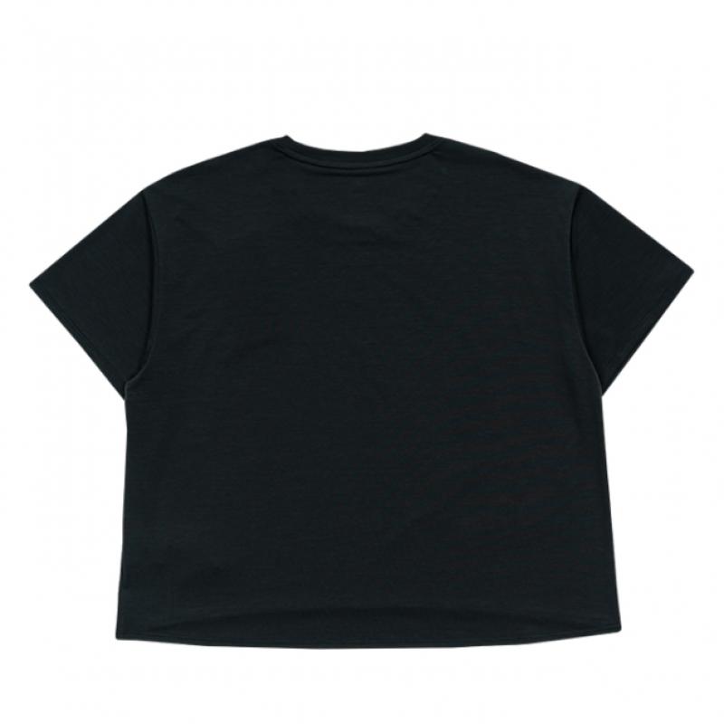 New Balance Women CenTer Logo ShorT Sleeve T shirT Nbnef2v352 19