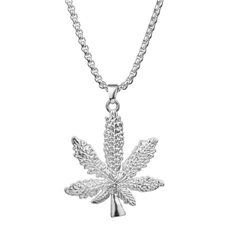 Stylish European And American Hip Hop Necklace With Alloy Maple Leaf Pendant For Men