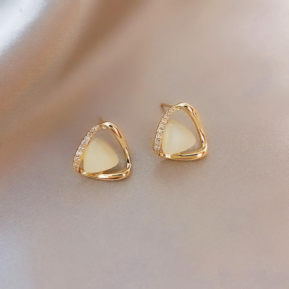 Elegant Cat's Eye Stone Earrings for Women with Floral Design Elements
