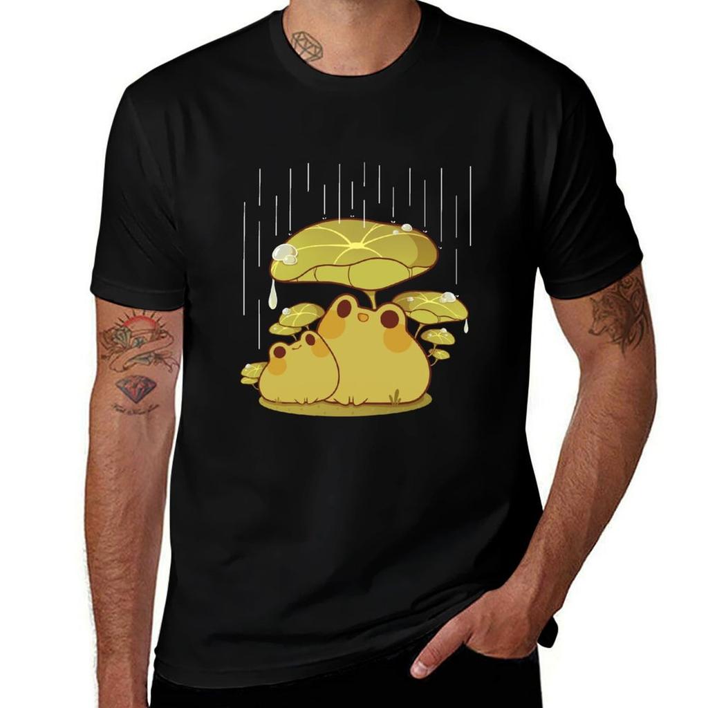Froggies together in the rain T-Shirt Thanksgiving Casual Tee