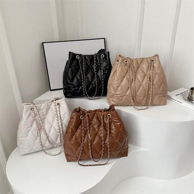 Bolsa de Ombro Corrente Moda Bordada com Fio de Diamante de Grande Capacidade para Mulheres Nova Bolsa Tote Texturizada para o Dia a Dia para Mulheres