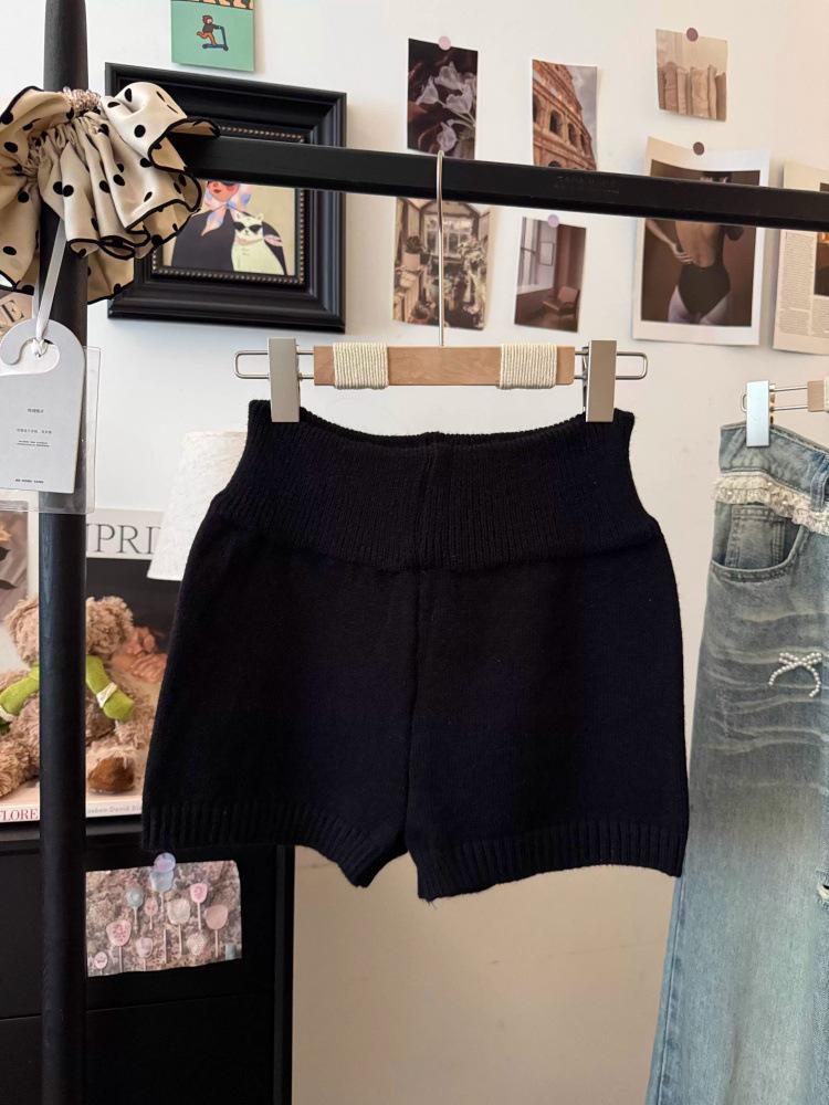

Women s High-Waisted Wool Knit Shorts - 5 Colors, Versatile Slimming Sportswear One-Size чорний