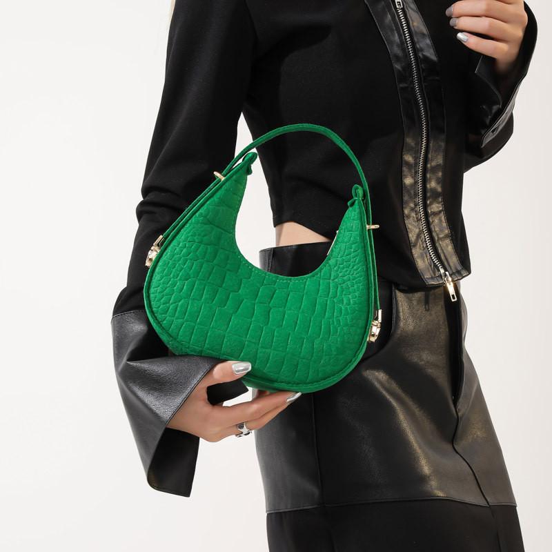 Chic Crescent Felt Shoulder Bag For Women Trendy 2023 Street Style Handbag