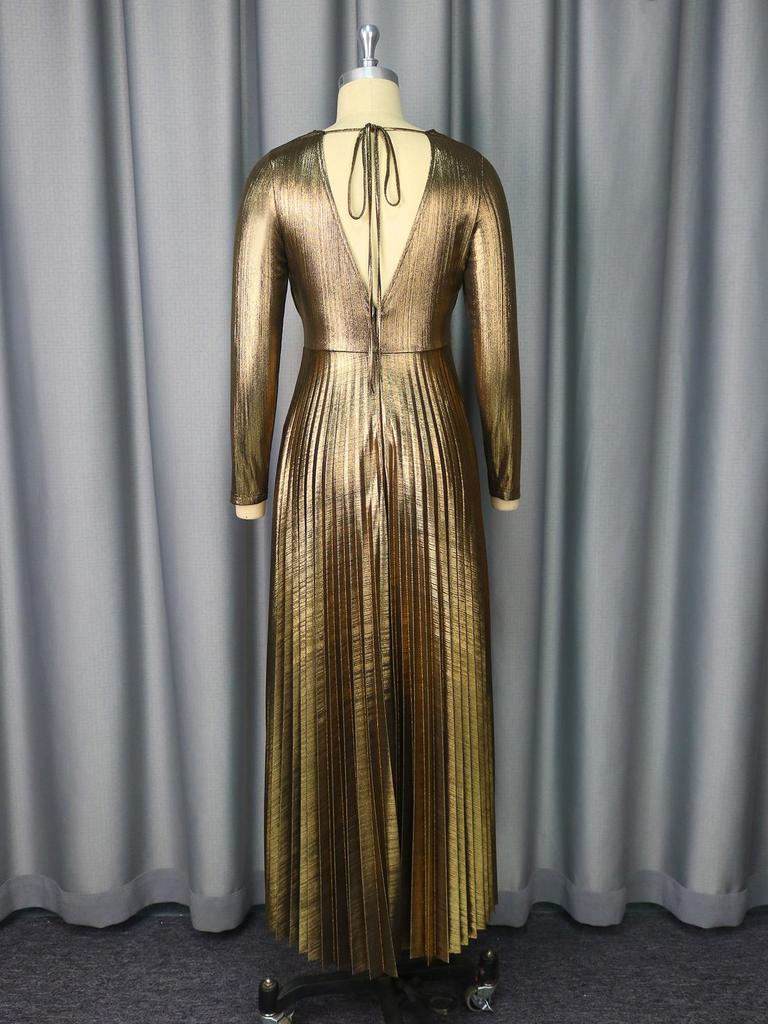 Gouden Geplooide V-hals Plus Size Elegante Banketjurk met Geknepen Taille en Lange Mouwen