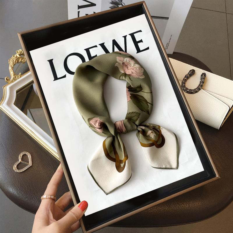 

100% Mulberry Silk Scarf Fashion Women Scarves Hijab Kerchief Pashmina Foulard Femme Square Head Scarfs Bandana Shawl For Lady Real Silk 65x65cm