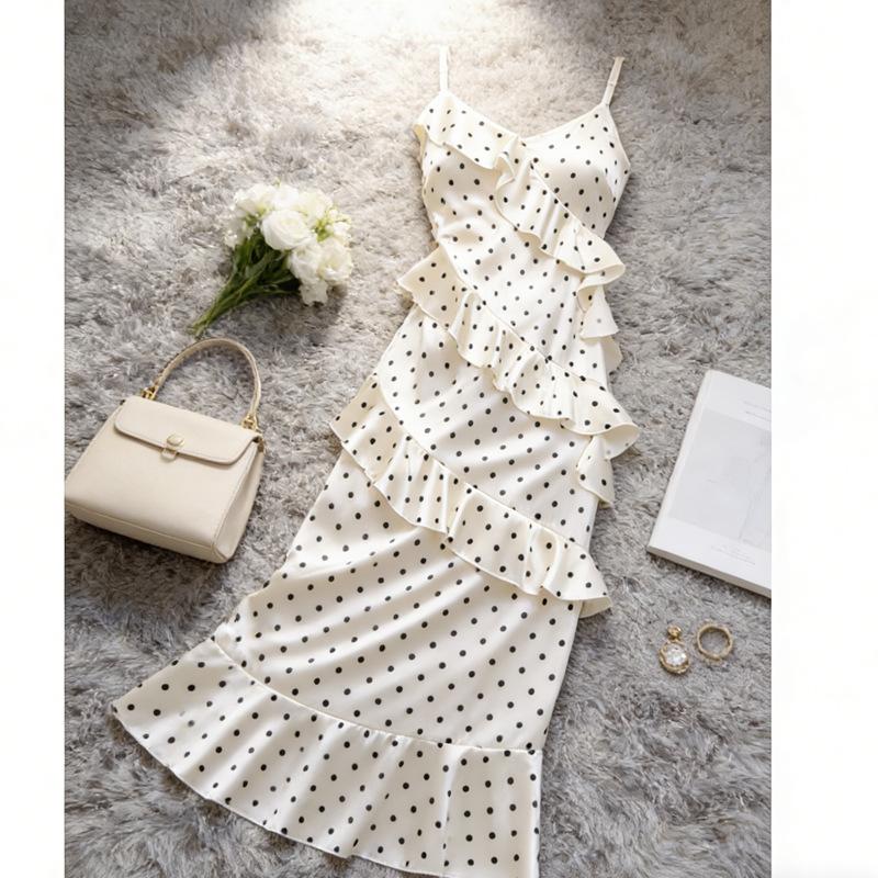 Spring and summer new waist thin pure desire lotus leaf edge thin long skirt French polka dot suspender dress women