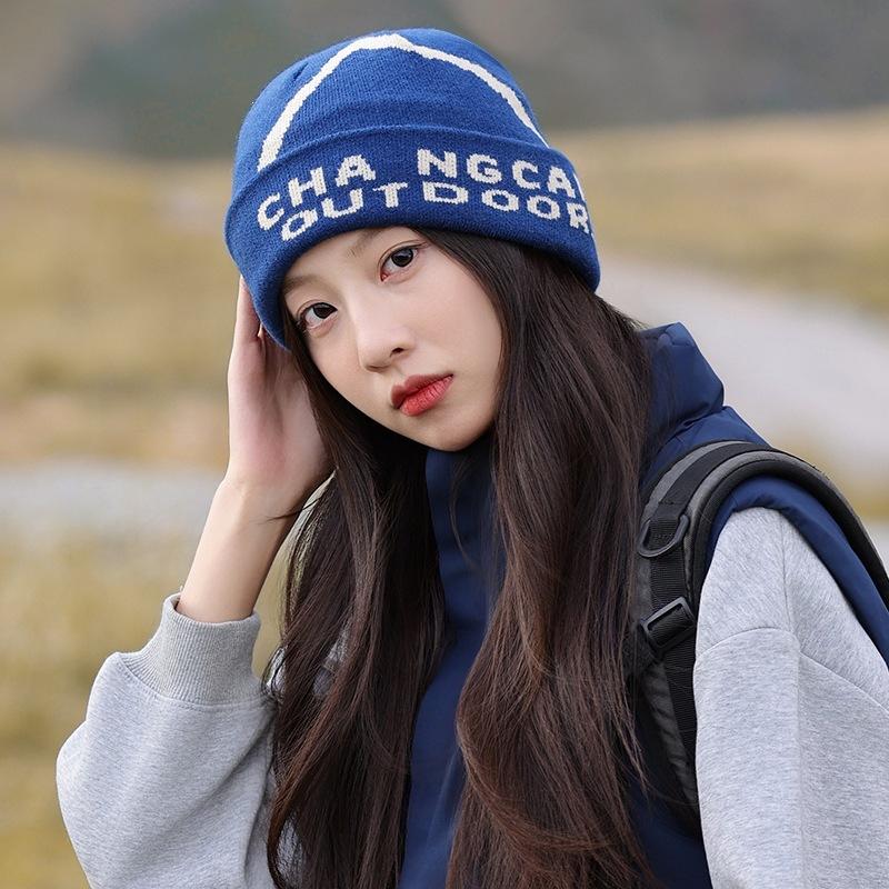American-style Letter-patterned Knitted Beanie, Women's Warm Pull-on Hat, Men's Face-slimming Beanie, Cold-weather Hat
