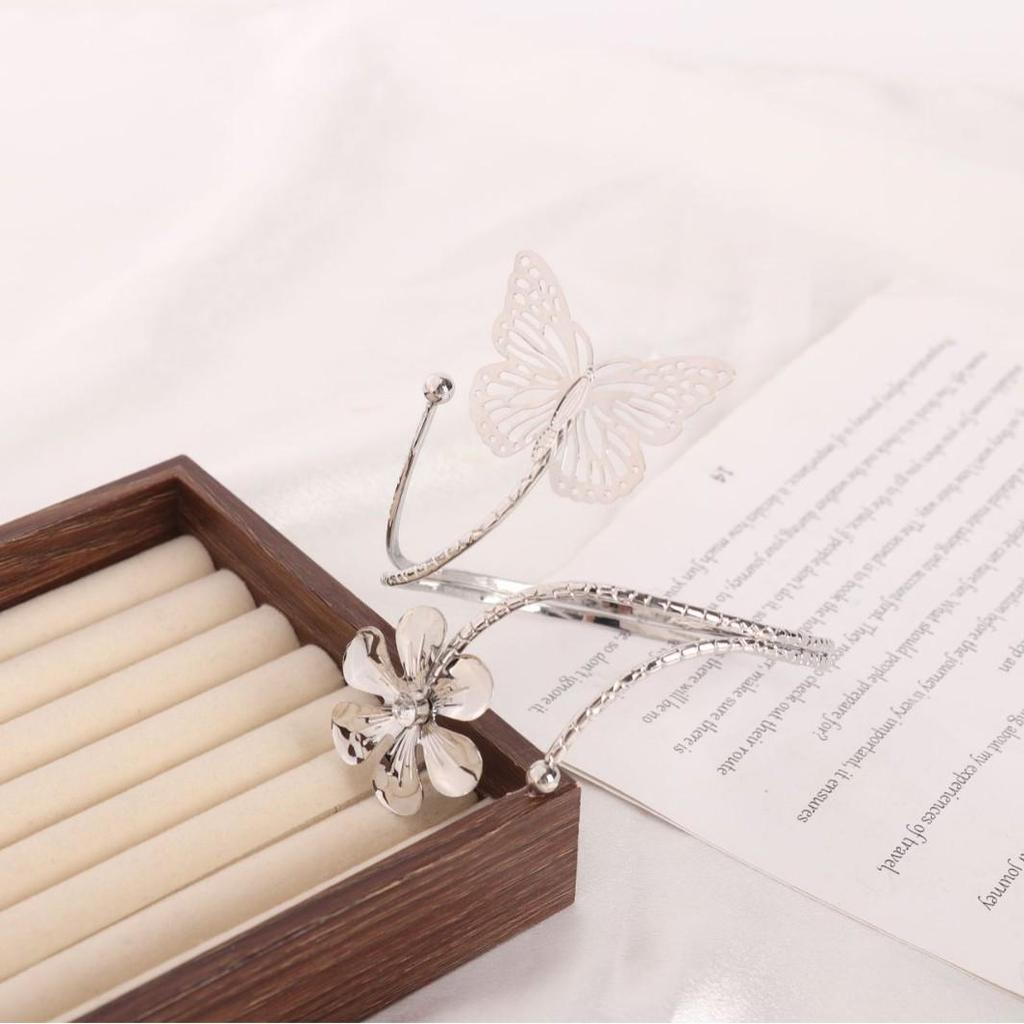 Europejsko-Amerykańska Nieregularna Kwiatowo-Motylowa Bransoletka na Ramię