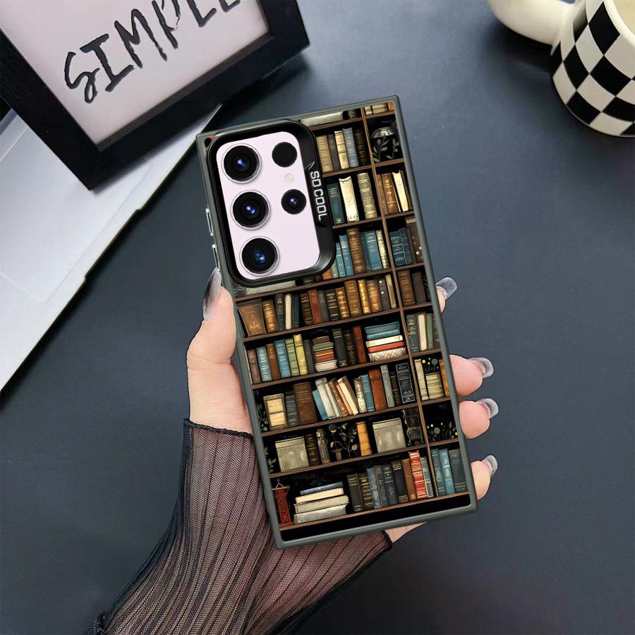 Phone Case for Samsung Galaxy S23 S24 S25 Ultra S20 S22 S23 FE Note 20 S21 Plus S24FE Shell Cover Vintage Bookshelf Kitten