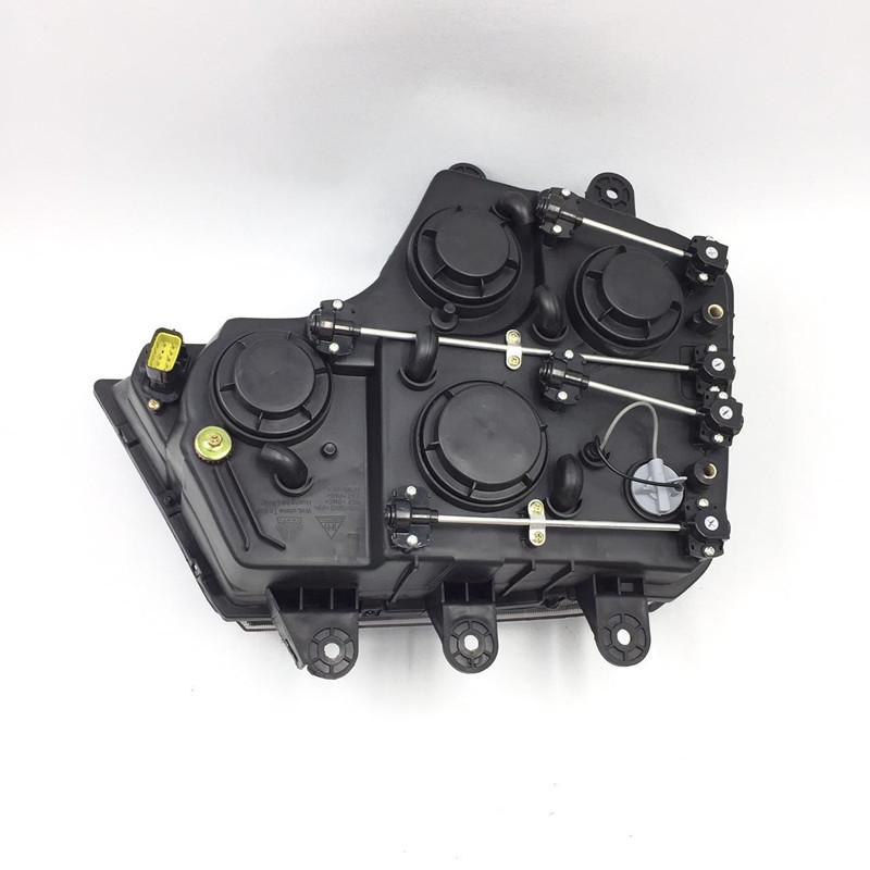 Compatible Sinotruk HOWO A7 T7H Headlight Assembly