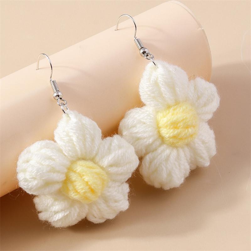 Fashion Colorful Flower Drop Earrings for Women Handmade Knitted Flower Dangle Hooks Earrings Girls Party Holiday Jewelry Gifts