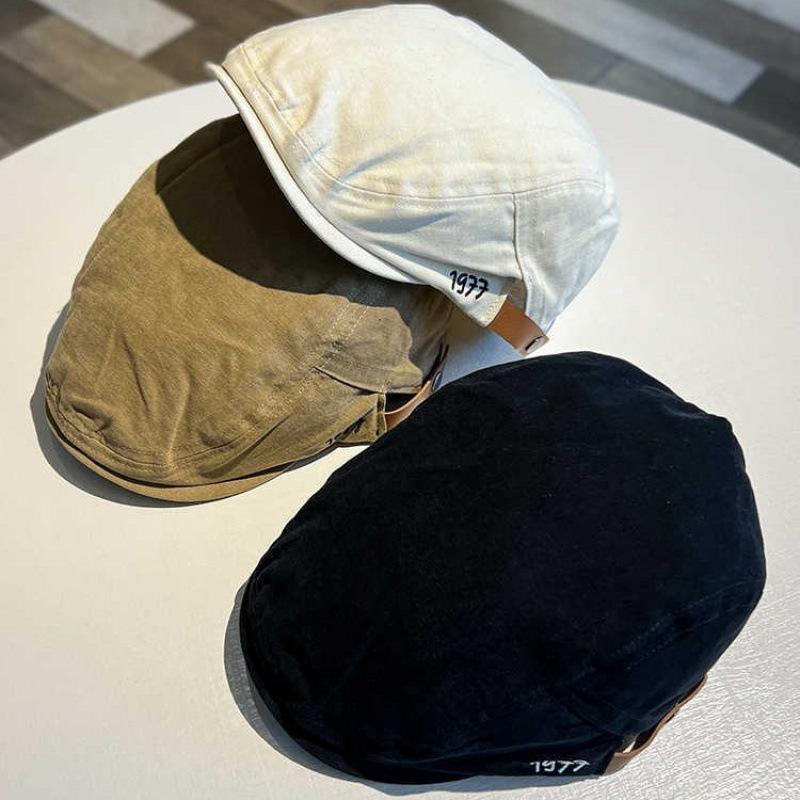 Voorwaarts gedragen petten achterstevoren, heren- en damesliteratuur- en retrobakerpetten, ouder-kindmodellen, veelzijdige gezichtscaps, trend