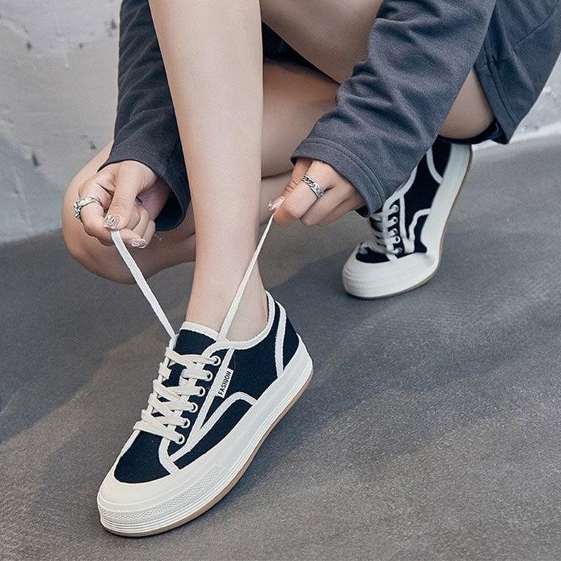 Canvas-Schuhe Damenschuhe neue Mode Stoffschuhe Damen Frühling und Herbst schwarz Sportlich lässig Board-Schuhe Kindermode