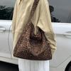 Large-capacity Leopard Print Bag Women's 2025 New Autumn and Winter Fashion Versatile Shoulder Bag Casual Commuter Tote Bag