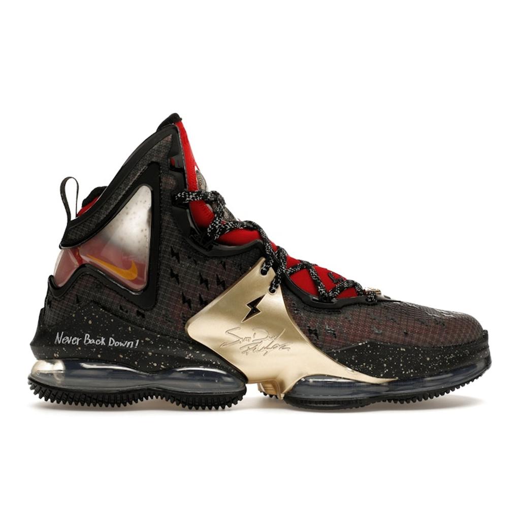Nike LeBron 19 Doernbecher 2022 Herren Sneaker Schwarz Metallic-Gold University-Rot DR6255-001