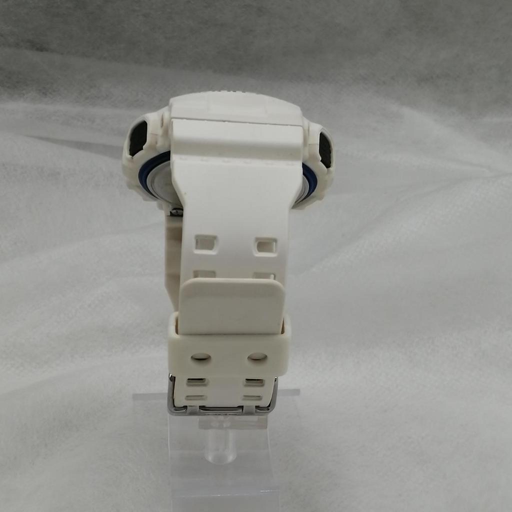 Used CASIO GA-100B White G-SHOCK