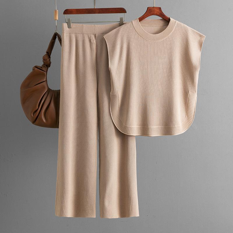 Simple And Fashionable Loose Fitting Sleeveless Knitted Top With Wide Leg Pants Two-piece Set For Women
