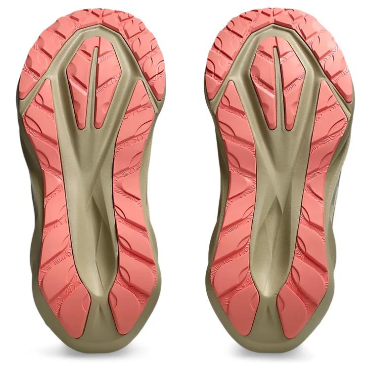 ASICS Novablast 5 TR Nature Bathing Women Sneakers Cream Guava 1012B809-700