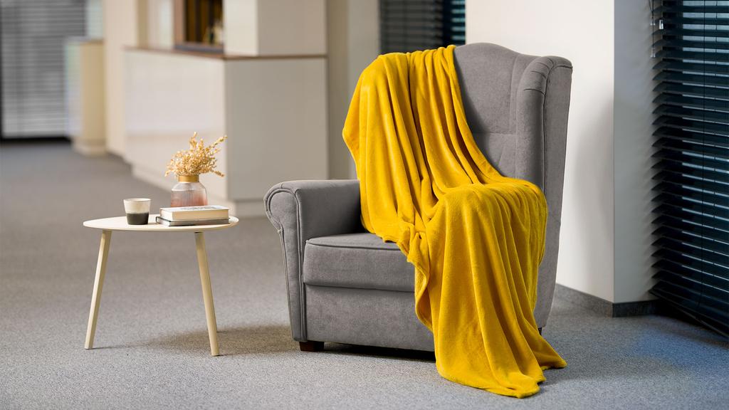 Teesa Fleece Blanket Thick Warm Bedspread 150x200