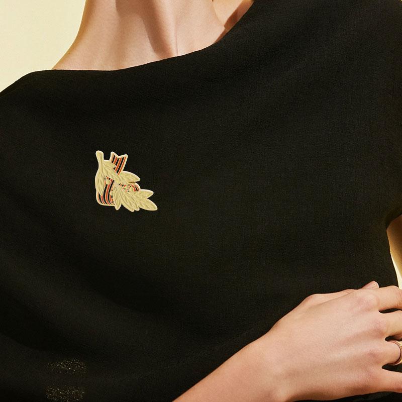 1Pc Zinc Alloy Versatile Backpack Pin Retro Metal Brooch Russian Cloth Decoration Brooch Russian-style